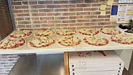 Us Pizza food