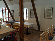 Stengårdens Økologiske Café inside