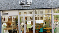 Cafe Aum inside