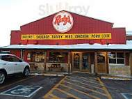 Rudy's Country Store And B-q outside