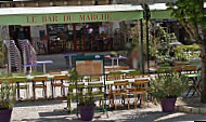 Bar du Marche outside
