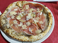 Pizzeria Millevoglie food