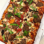 Peppino's Pizzeria Sports Grille Of Jenison food