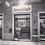 Zero's Kafe outside
