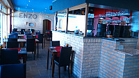 Pizzeria Enzo inside