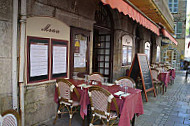 La Taverne menu