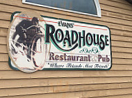 Evan's Roadhouse Pub outside