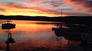 Beech Mountain Lakes-lakeside Restaraunt Lounge outside