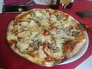 La Pizzanna food