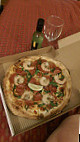 10'' Custom Pizzeria food
