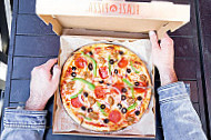 Blaze Pizza food