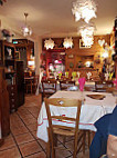 Anais Restaurant inside