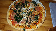 Pizzeria Chianti food