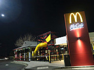 McDonald's Bomaderry outside