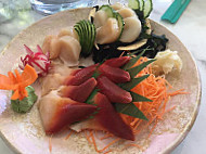 Reef Seafood and Sushi food