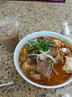 Song Houng Food To Go food