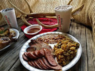 Uncle Mutt's -b-q food