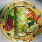 Los Burritos food