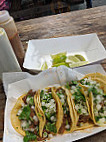 Hwy 6 Tacos food