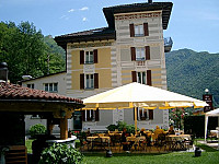Villa D'epoca inside