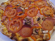 Pizza Super Vero food