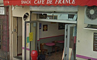 Café De France inside