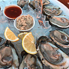 The Black Pearl Oyster Bar food