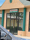 Genna Pizza Company outside
