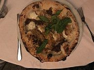 Pizzeria Ortica food