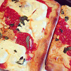 Mangia Brick Oven Pizza food