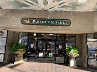 Parker's Market Urban Gourmet inside