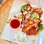 Ayara Thai Cuisine food