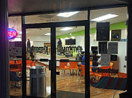 Yummi's Frozen Yogurt Cafe inside