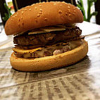 Maréchal Burger inside