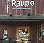 Raupo Cafe, Traiteur inside