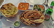 Tandoori Hut Indian Restaurant food
