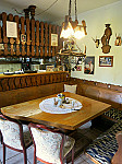 Bosna Restaurant Metzgerstube inside