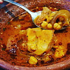 Comal Y Canela food