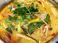 Thai Avenue food