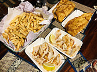 Piscari Fish & Chips food