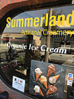 Summerland Artisanal Creamery outside