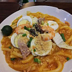 Lola Idang's Pancit Malabon food