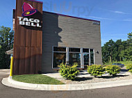 Taco Bell outside