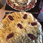 La Pizzetta food