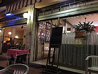 Pizzeria Don Giovanni inside