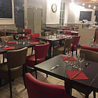 Restaurant Le Mayol inside