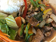 Boon Choo Thai Express food