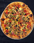 The 450 Pizza Joint food