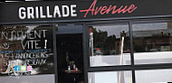 Grillade Avenue inside