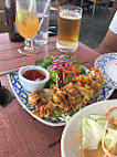 Thai Rin Restaurant food